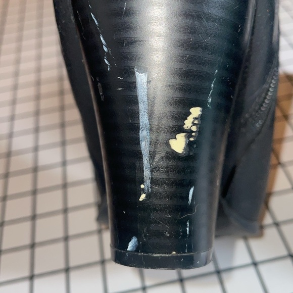 🍉 Women’s Size 8.5 Black Booties - Picture 6 of 7